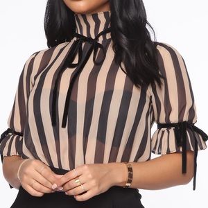 🔥 Fashion Nova body suit 🔥